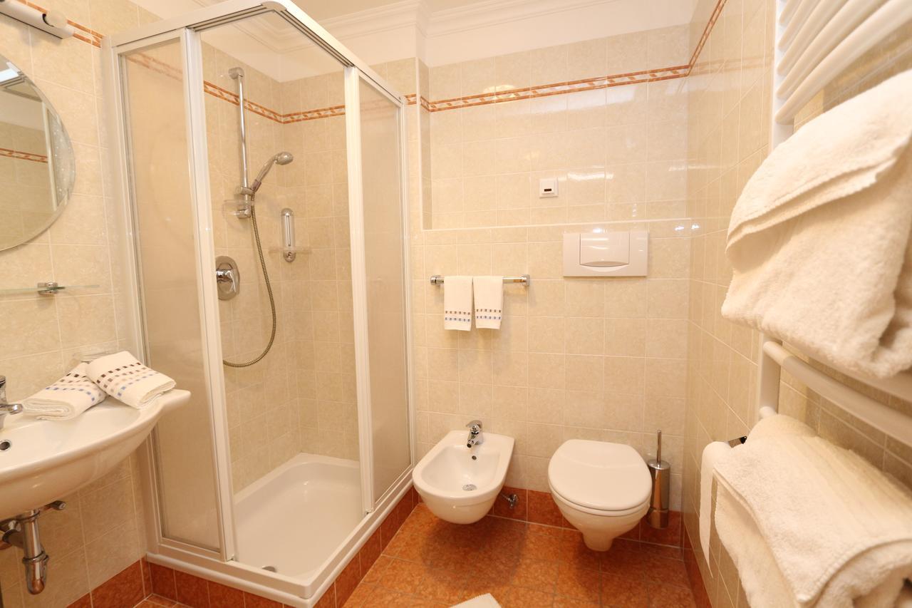 Apartamento Ciasa Linda San Martino in Badia Exterior foto