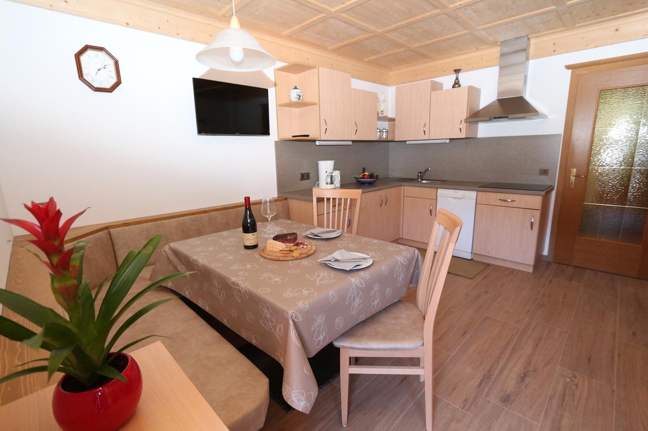Apartamento Ciasa Linda San Martino in Badia Exterior foto